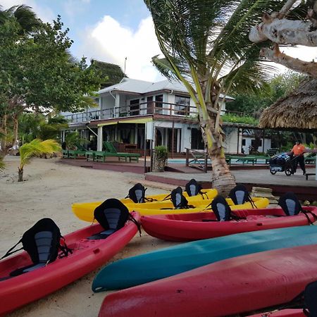 Robert'S Grove Beach Resort Placencia Esterno foto